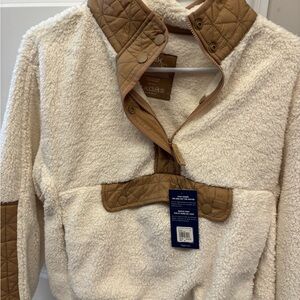 Huk Cream and Tan Sherpa Pullover